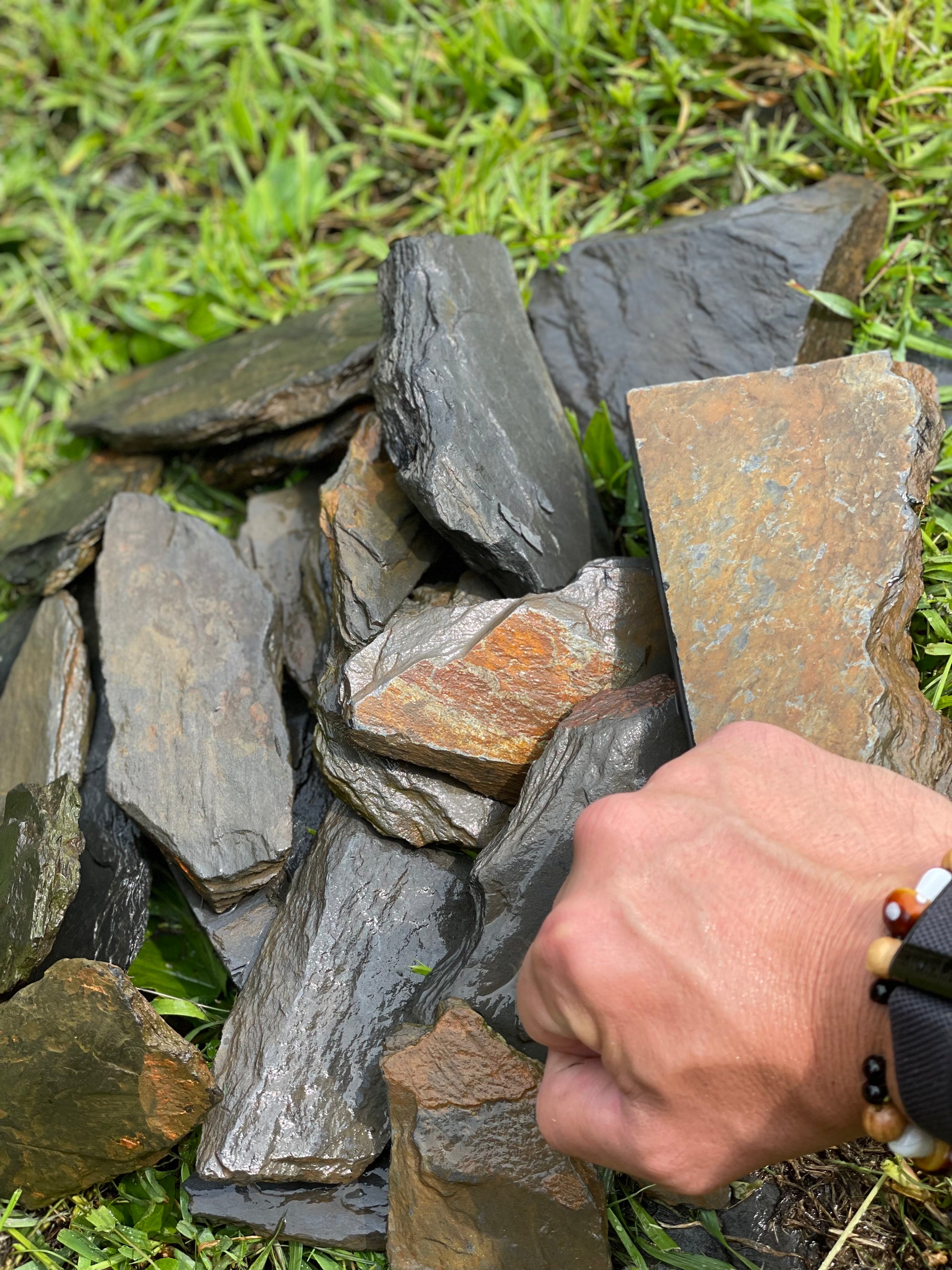 10 Pounds - Natural Slate Stone