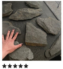 Load image into Gallery viewer, Hand sizes natural slate stone
