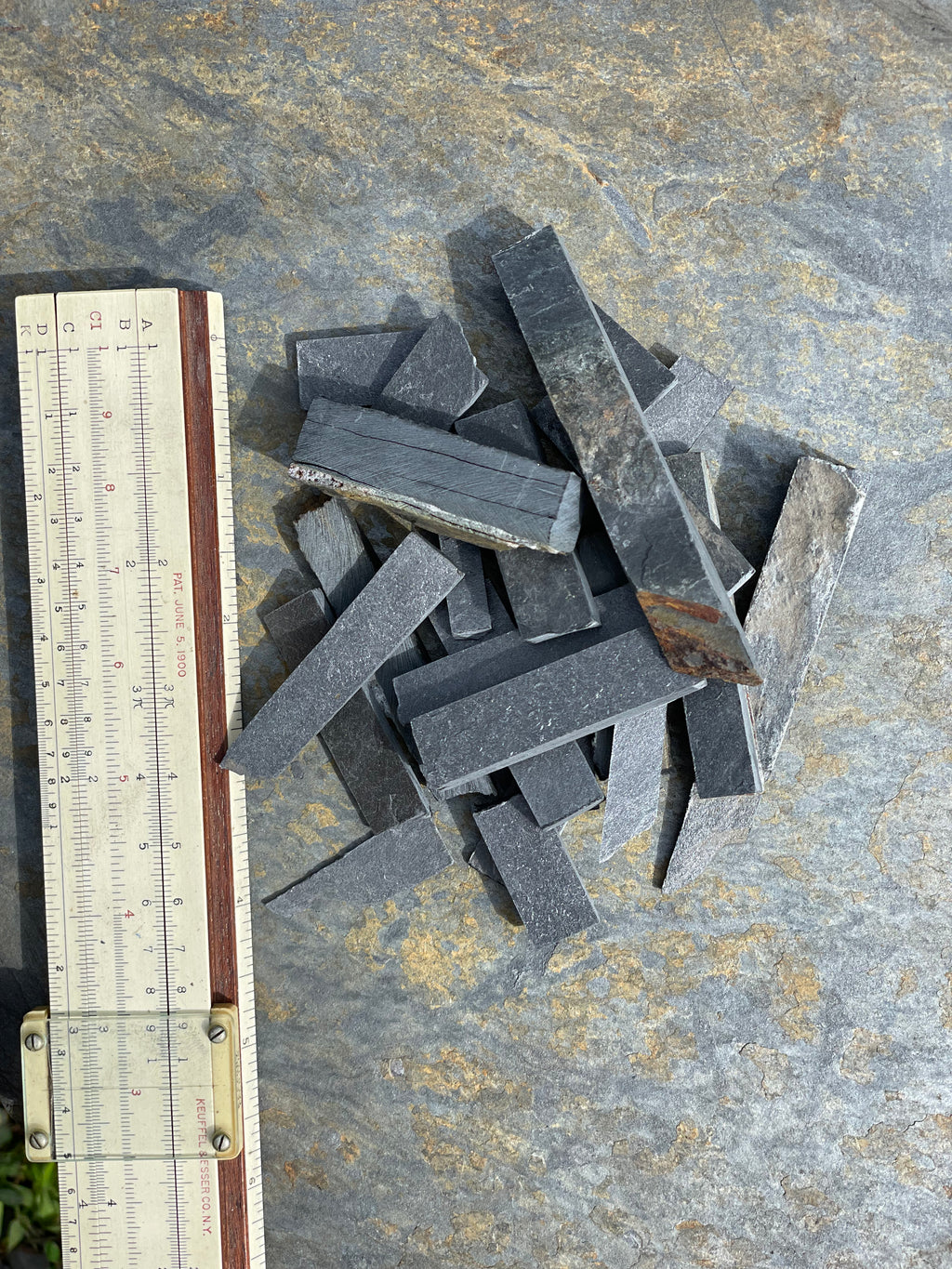 Chips Rods Natural Slate Rods & Chips for Mosaics | The Clean Slate Company