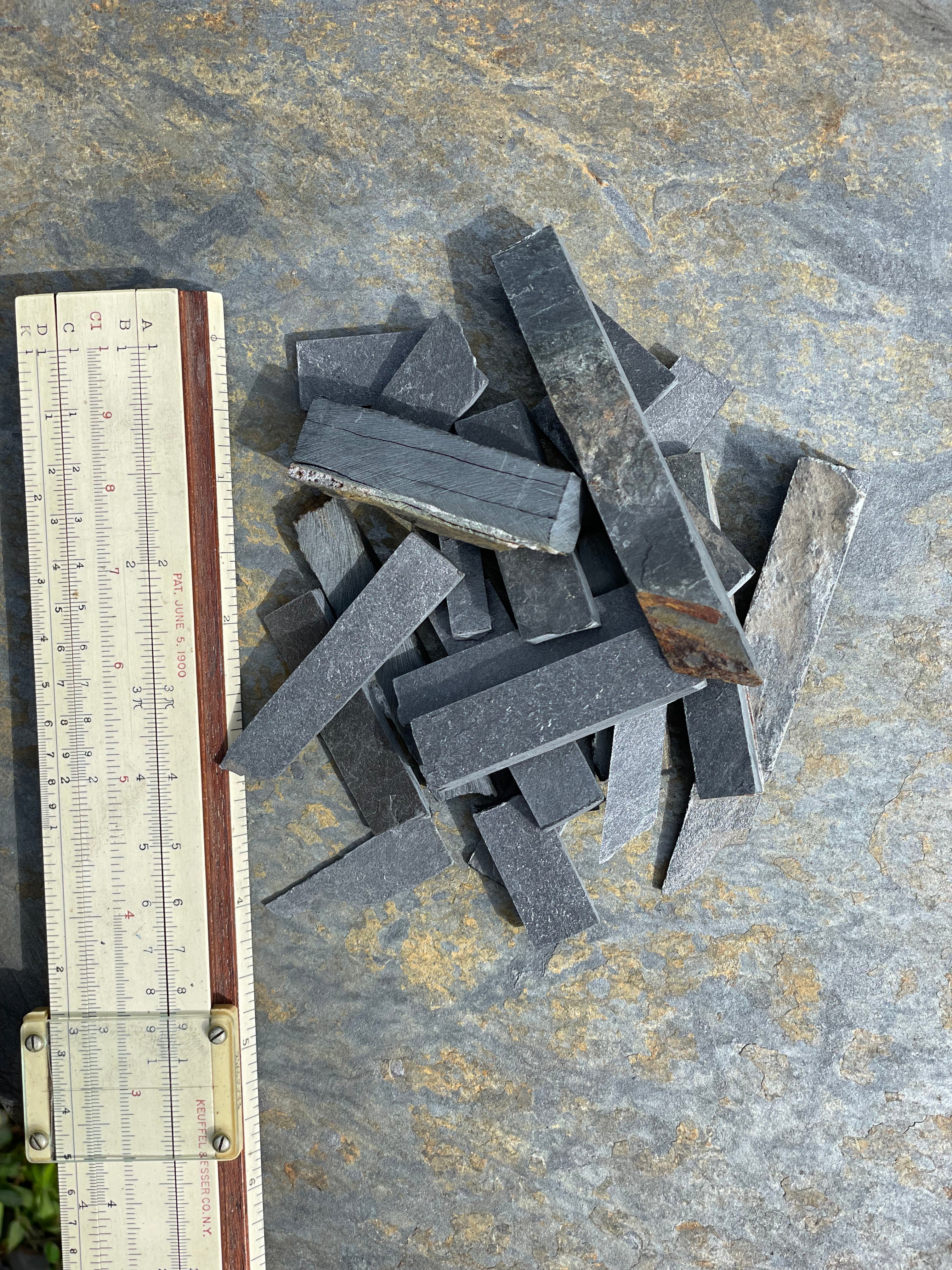 Slate Rods Chips for Mosaics